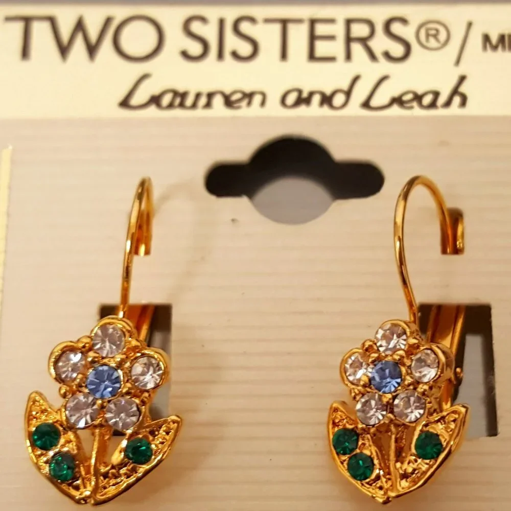 NWT TWO SISTERS Lauren and Leah Rhinestone Flower EURO Pierced Earrings